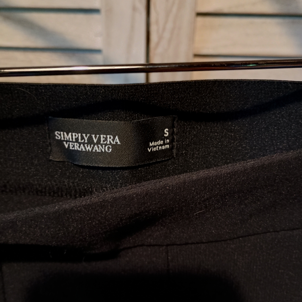 Simply Vera Vera Wang Women's Black Leggings